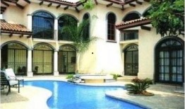 网友爆料王菲豪宅视频播放,奢华生活引网友热议