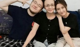 娱乐八卦事件爆料吃瓜,明星隐私大曝光，吃瓜群众狂欢时刻！